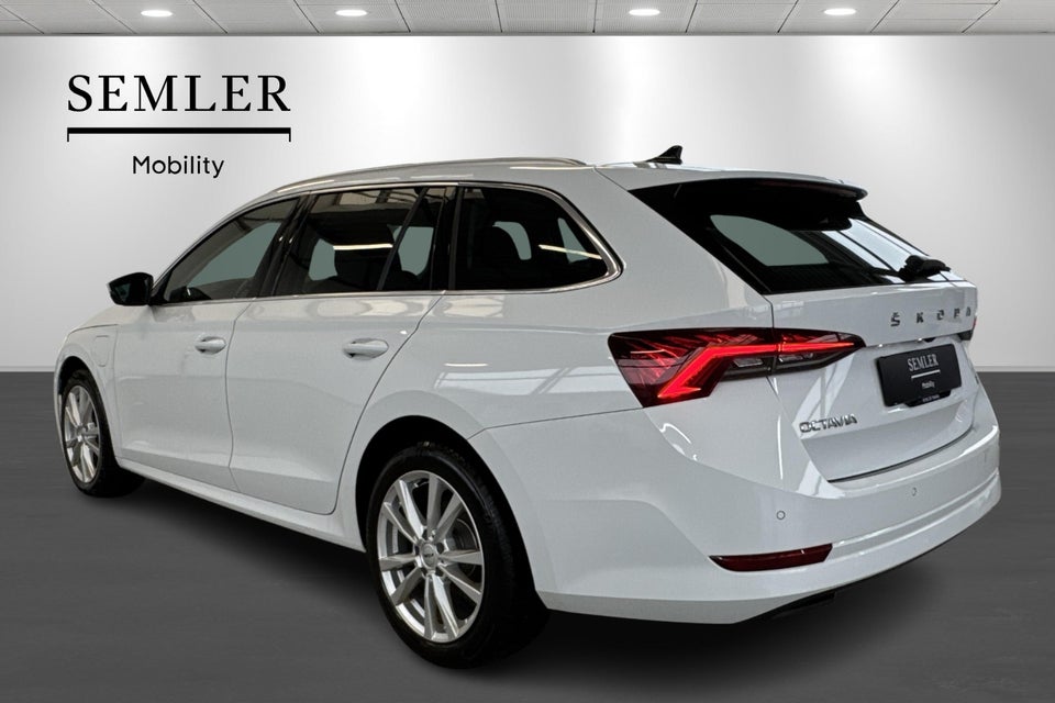 Skoda Octavia 1,4 TSi iV Combi DSG 5d
