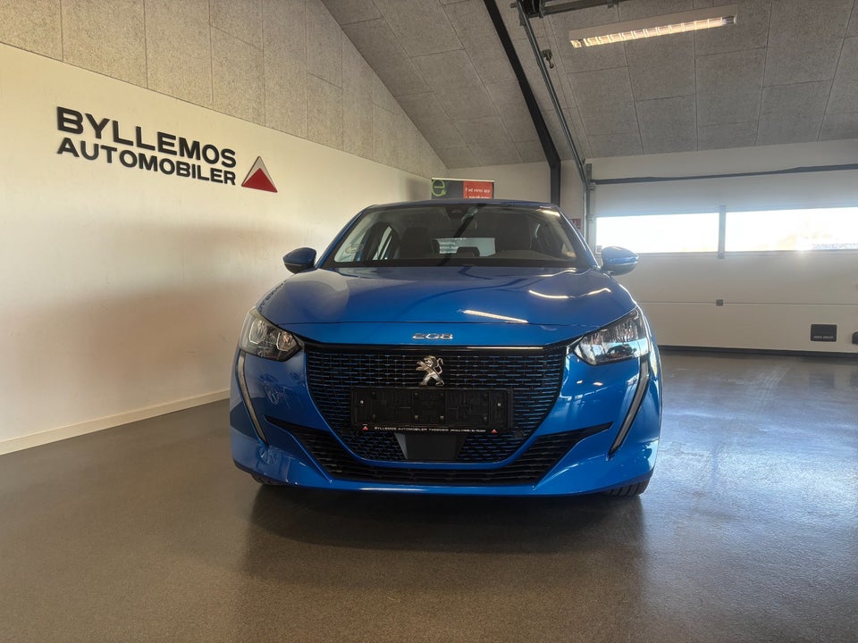 Peugeot e-208 50 Active 5d
