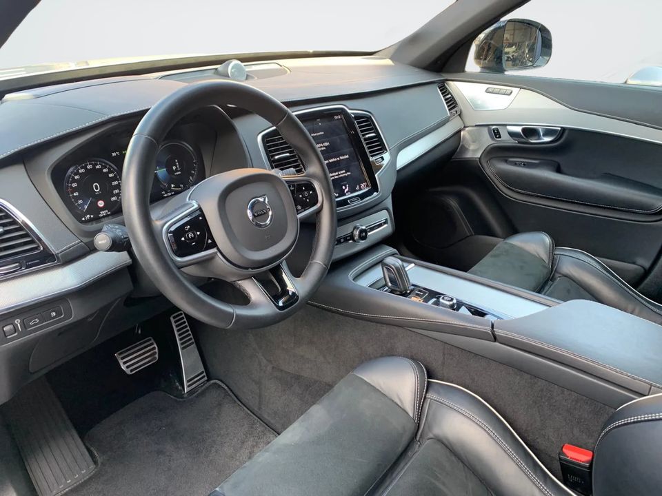 Volvo XC90 2,0 T8 ReCharge R-Design aut. AWD 7prs 5d