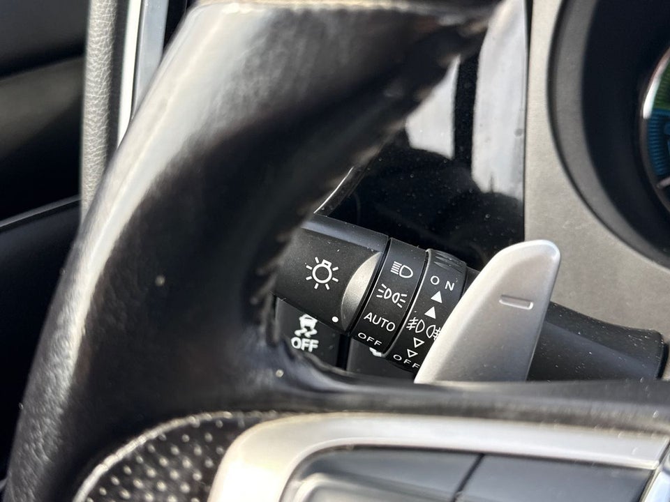 Mitsubishi Outlander 2,4 PHEV Invite CVT 4WD 5d