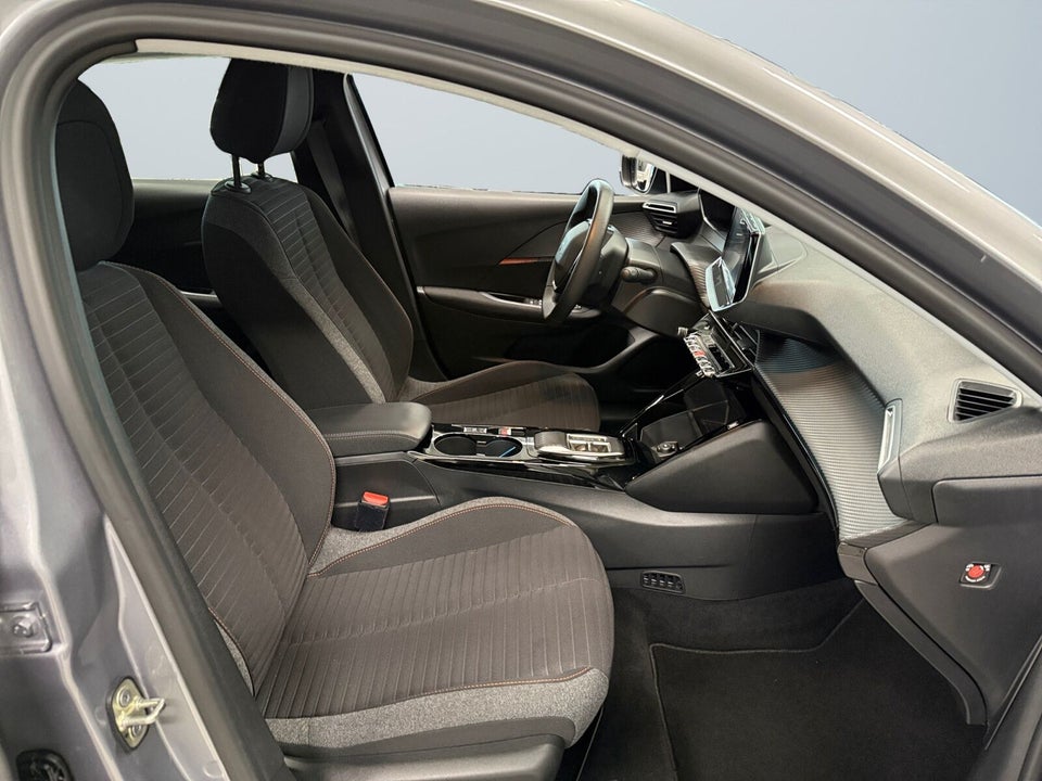 Peugeot e-208 50 Active Pack 5d