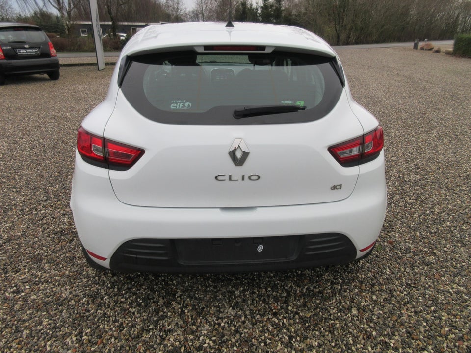 Renault Clio IV 1,5 dCi 90 Zen 5d