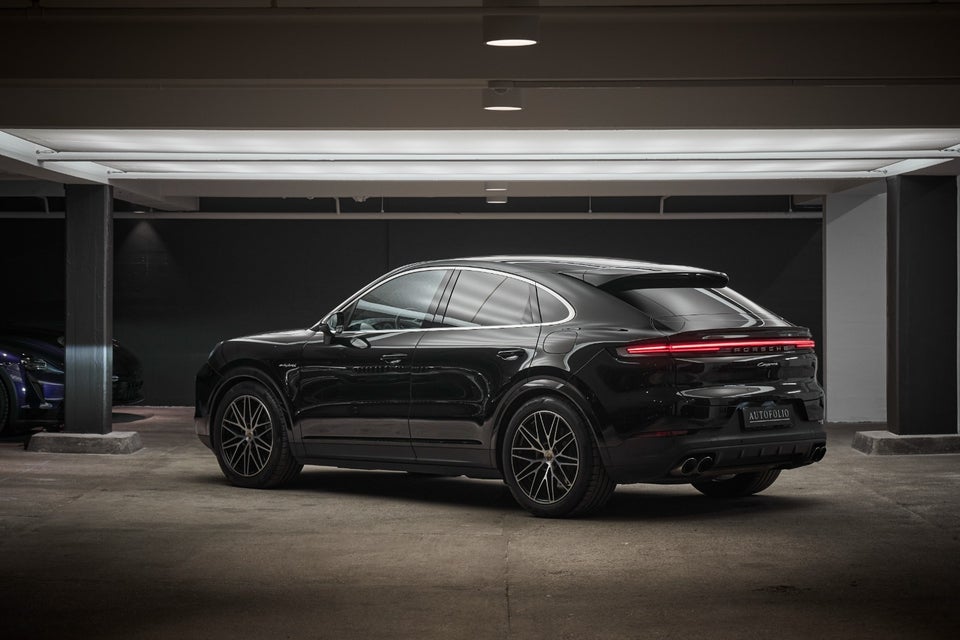 Porsche Cayenne 3,0 E-Hybrid Coupé Tiptr. 5d