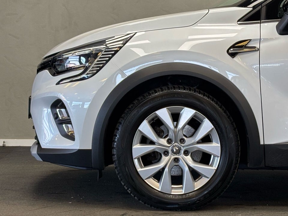 Renault Captur 1,6 E-Tech Intens 5d