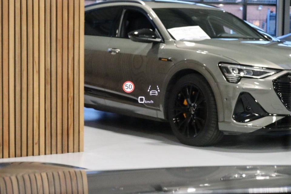 Audi e-tron GT quattro 4d