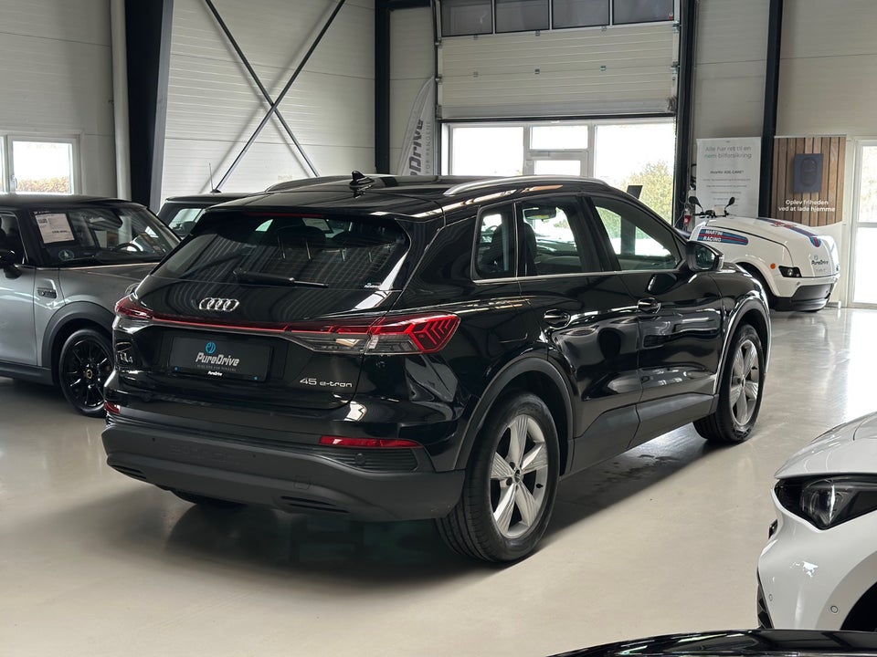 Audi Q4 e-tron 45 Attitude 5d