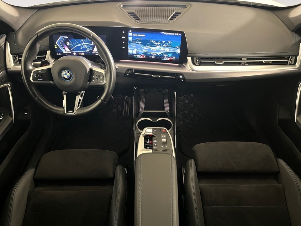 BMW iX1 xDrive30 M-Sport 5d