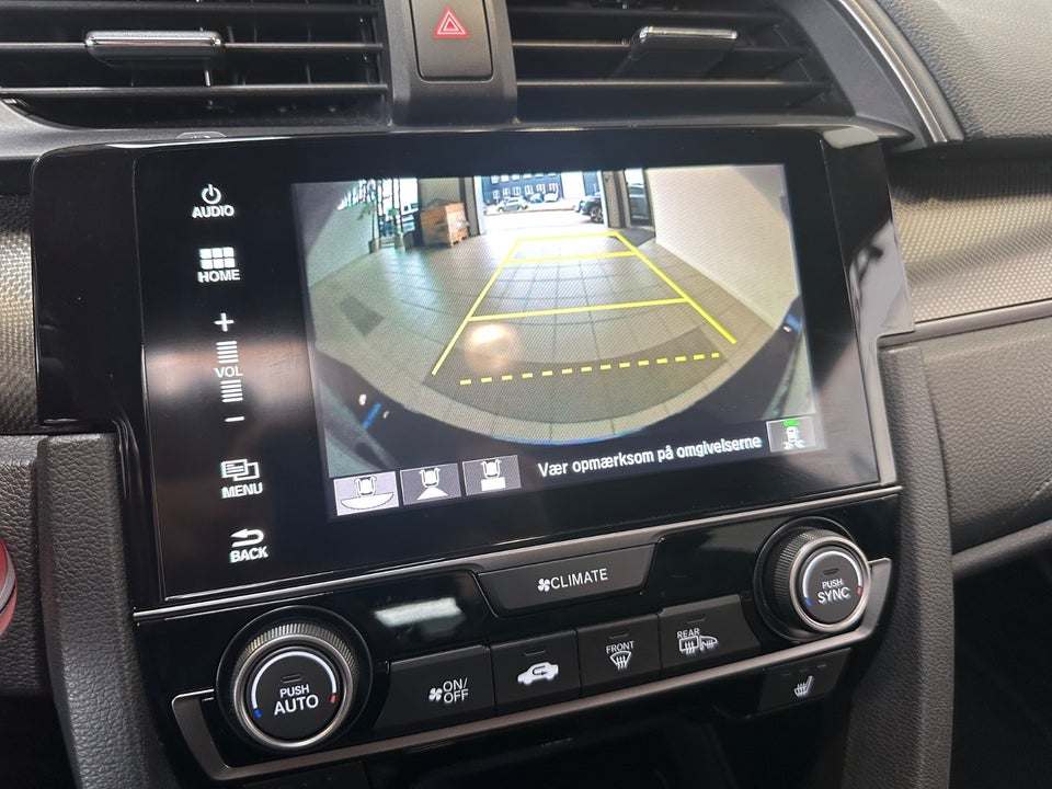 Honda Civic 1,5 VTEC Turbo Prestige CVT 5d