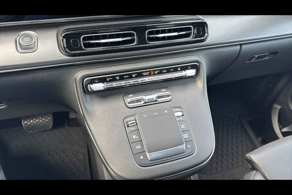 Mercedes EQV300 Avantgarde L