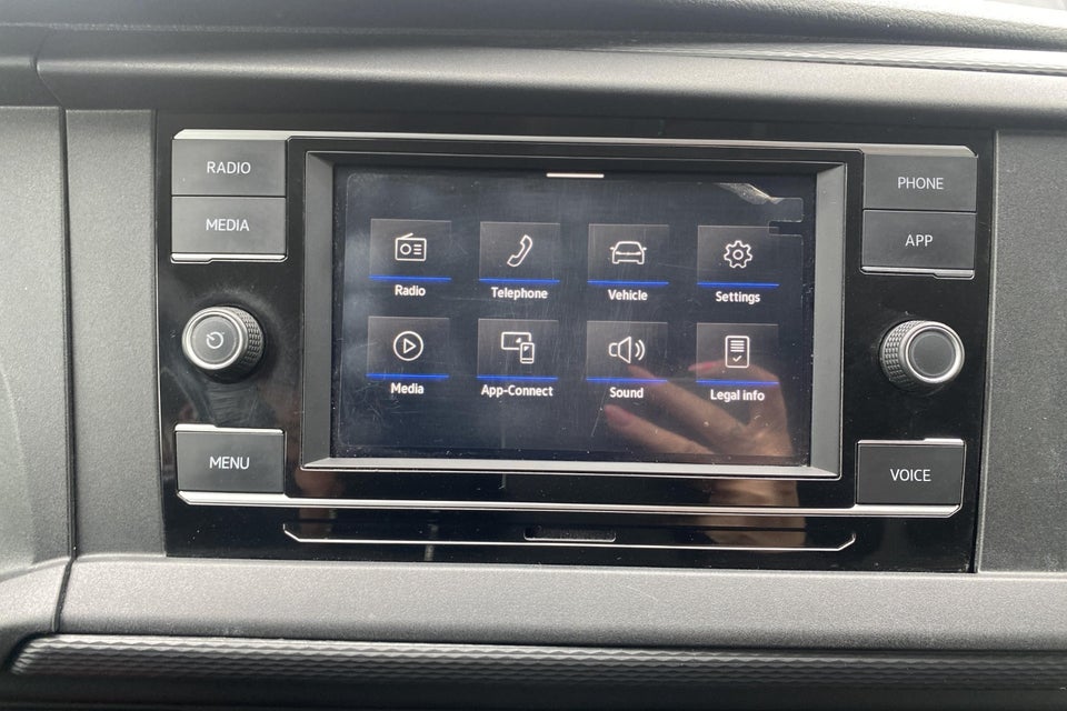 VW Transporter 2,0 TDi 110 Kassevogn lang