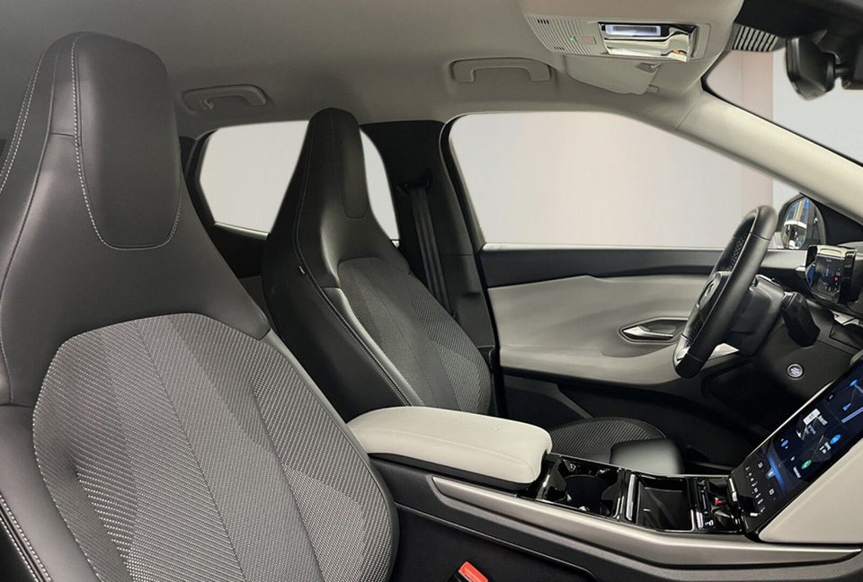 Ford Explorer 77 Select Extended Range 5d