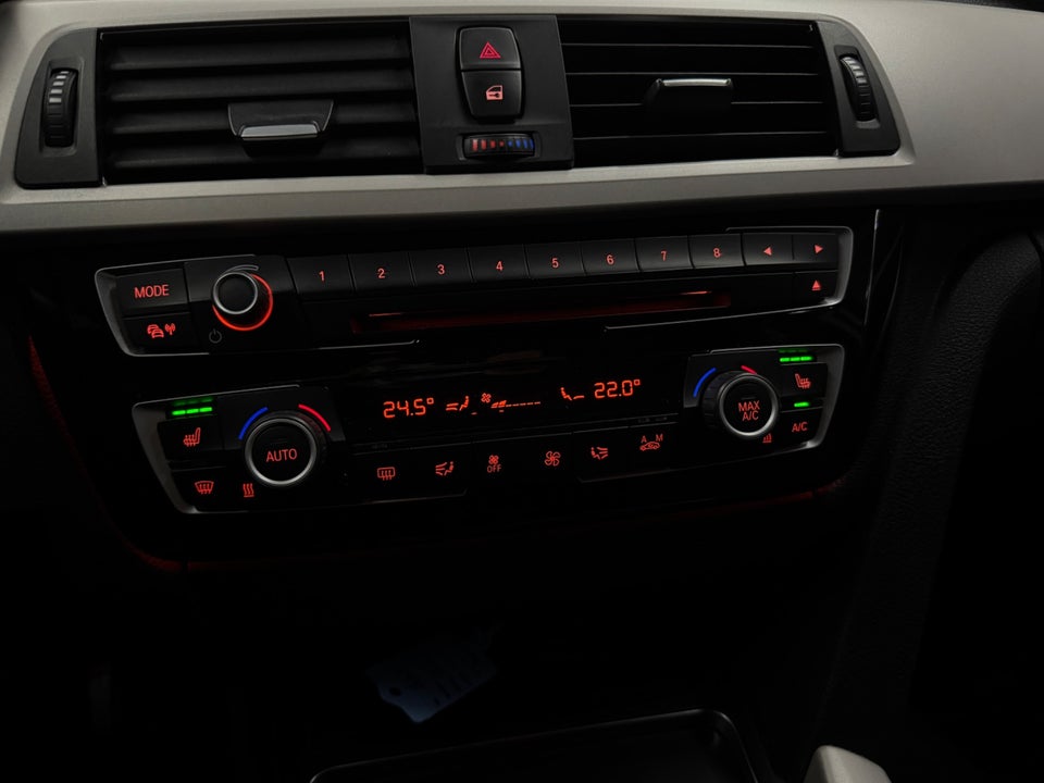 BMW 320d 2,0 Touring xDrive aut. 5d