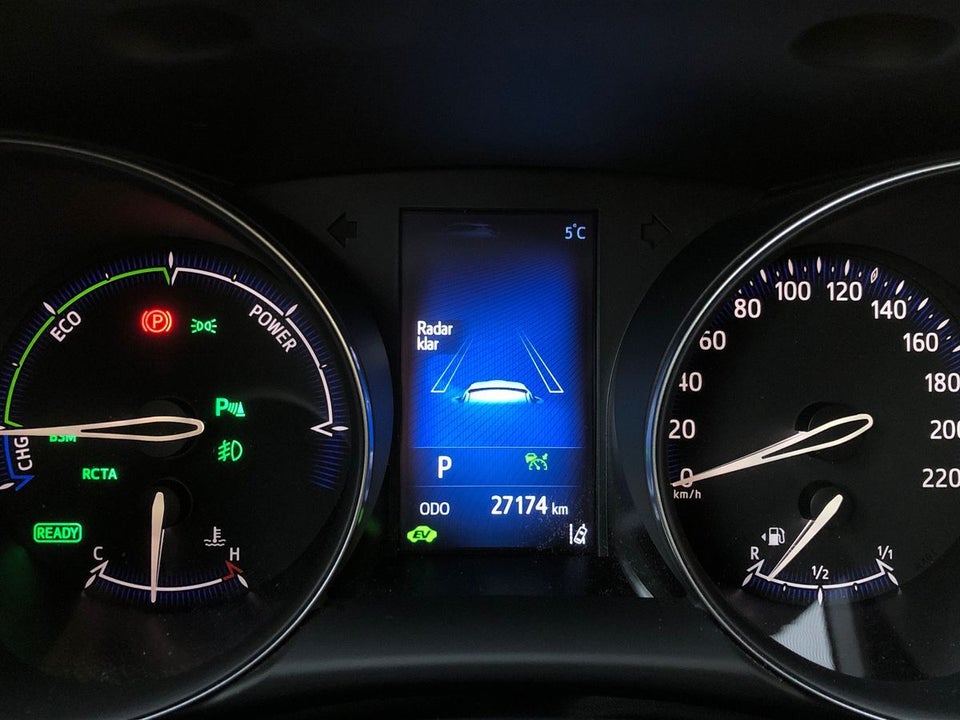 Toyota C-HR 1,8 Hybrid C-LUB Premium CVT 5d