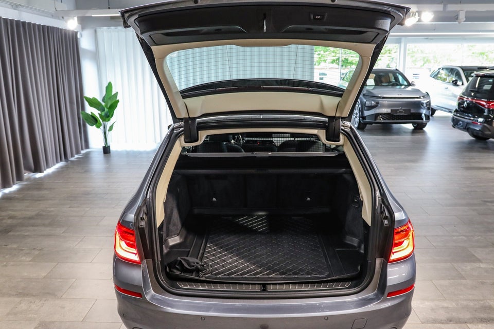 BMW 530d 3,0 Touring aut. 5d