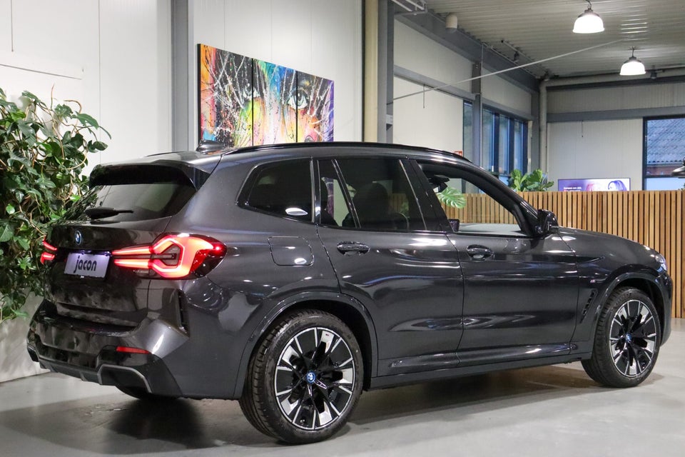 BMW iX3 Charged Plus M-Sport 5d