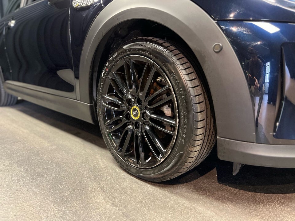 MINI Cooper SE Edition Premium Plus 3d