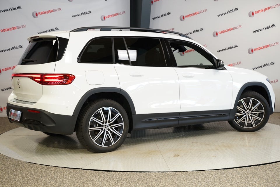 Mercedes EQB250+ AMG Line 5d