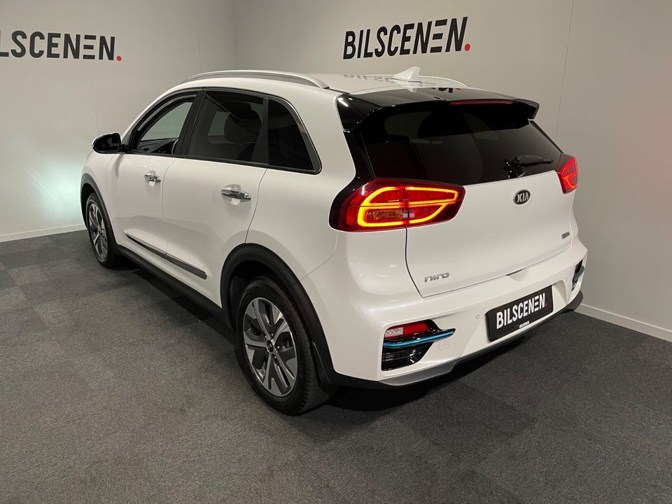 Kia e-Niro 64 Advance 5d