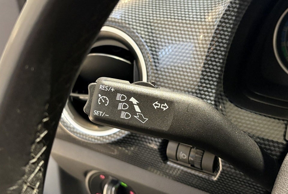 VW e-Up! Move Up! 5d