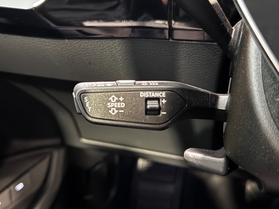 Audi Q8 e-tron 50 Prestige quattro 5d
