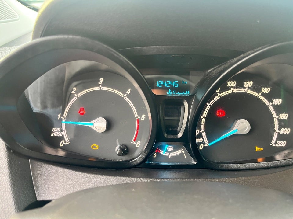 Ford Transit Courier 1,5 TDCi 100 Limited Van 4d