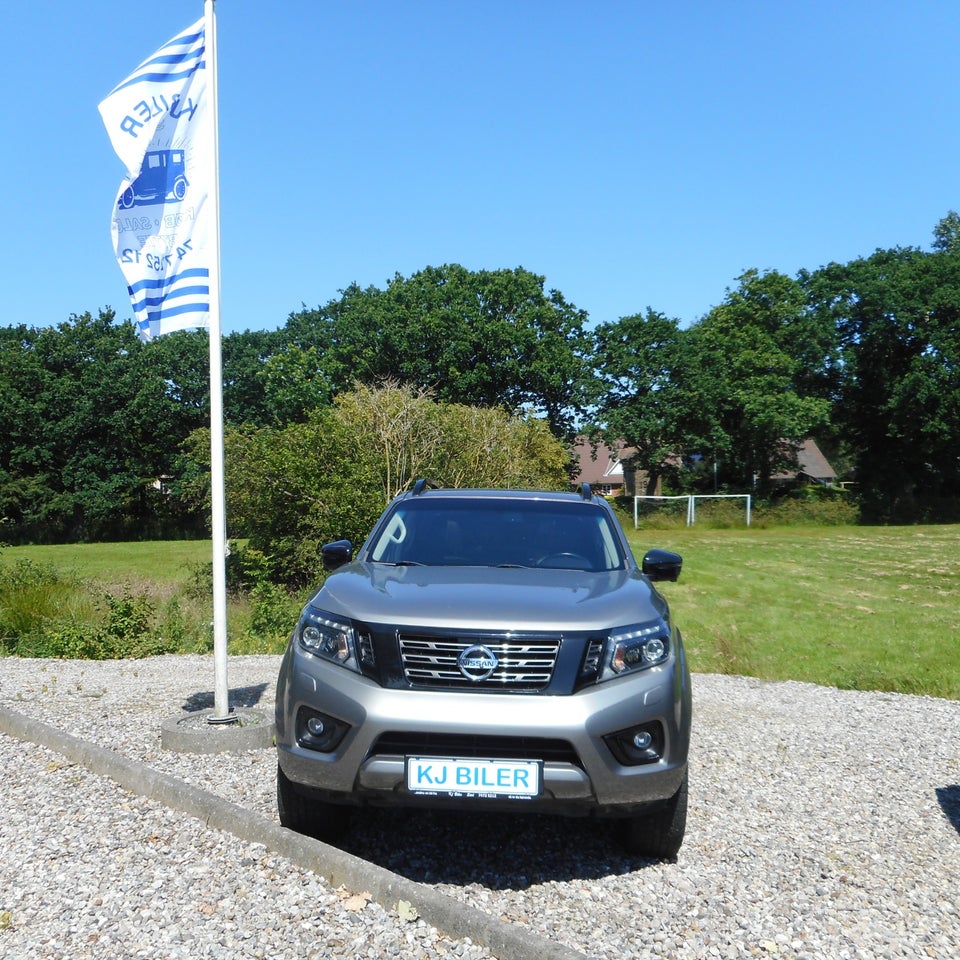 Nissan Navara 2,3 dCi 190 Db.Kab N-Guard aut. 4d