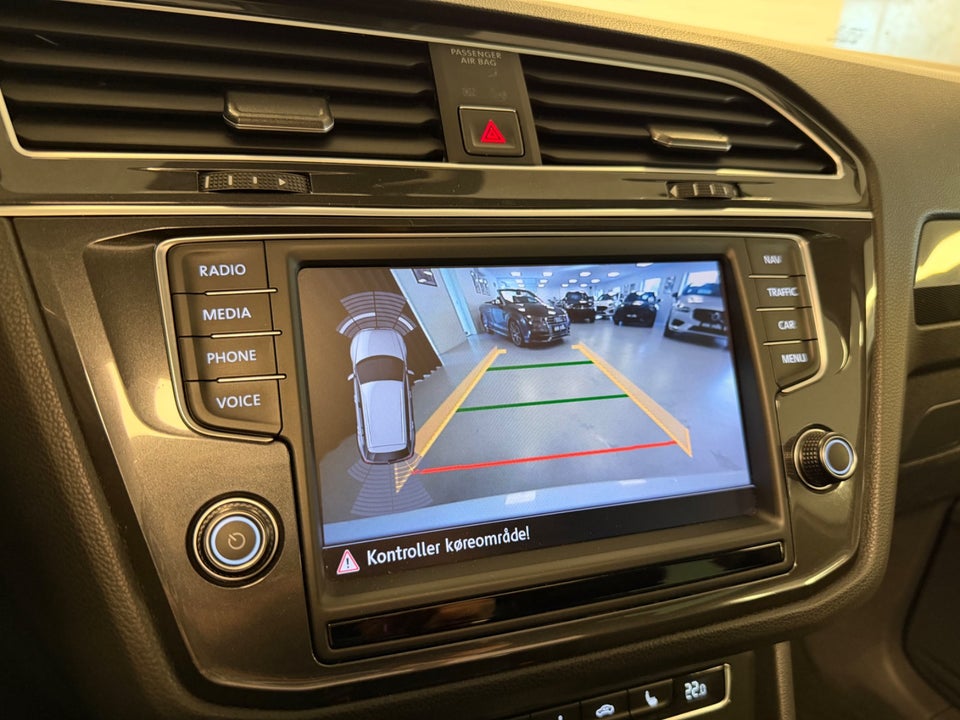VW Tiguan 2,0 TSi 180 R-line DSG 4Motion 5d