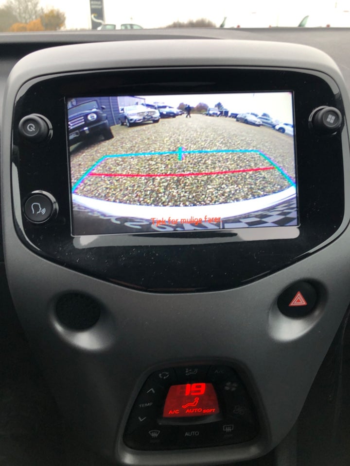 Toyota Aygo 1,0 VVT-i x-sky 5d