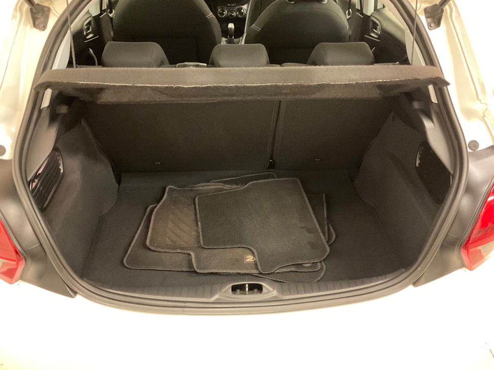 Peugeot 208 1,2 VTi 82 Active 5d