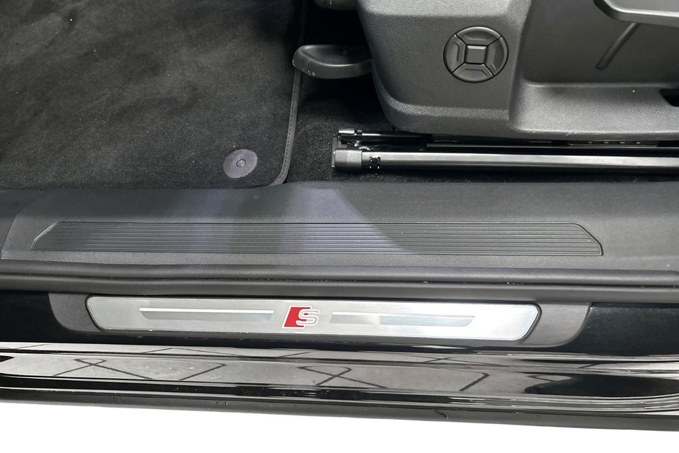 Audi Q4 e-tron 45 S-line Edition 5d