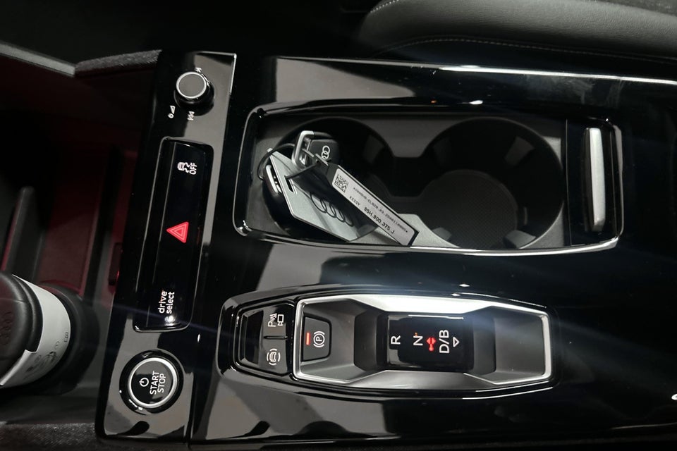 Audi Q6 e-tron Ultra quattro 5d