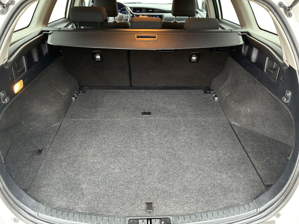 Toyota Auris 1,8 Hybrid H2 Comfort Touring Sports CVT 5d