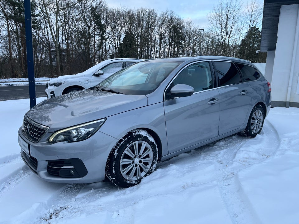 Peugeot 308 1,5 BlueHDi 130 Allure+ Sky SW 5d