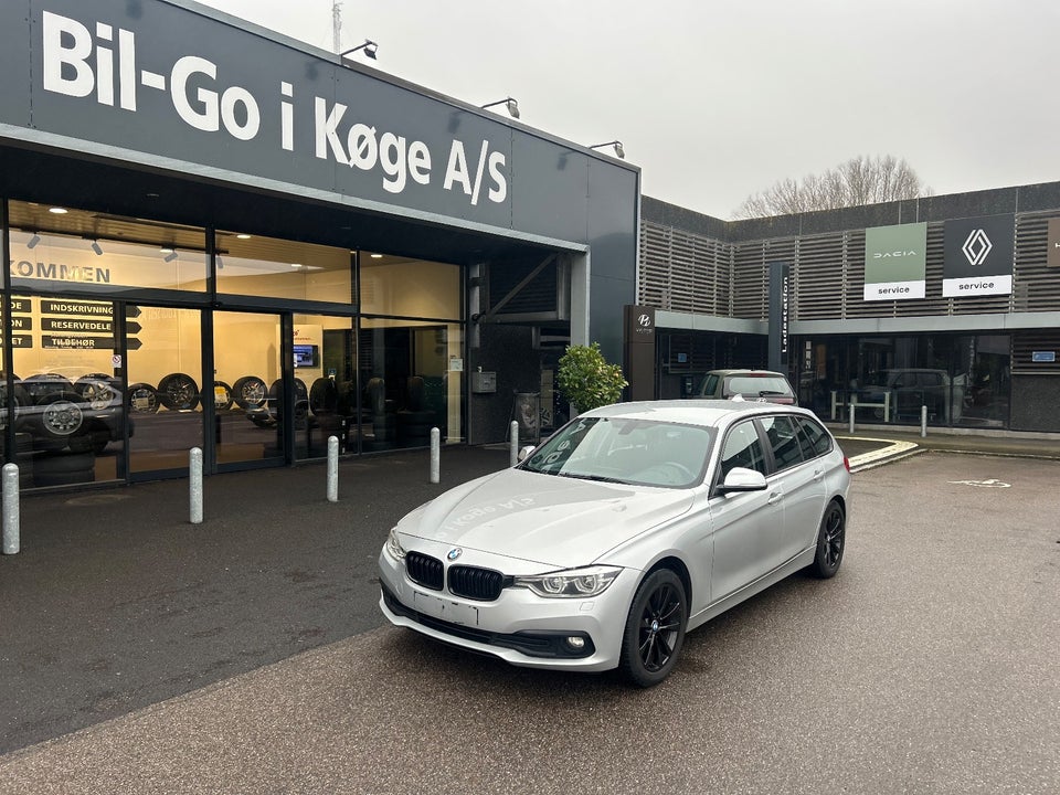 BMW 320d 2,0 Touring aut. 5d