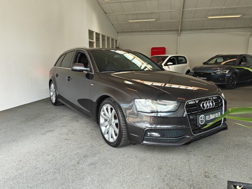 Audi A4 2,0 TDi 136 S-line Avant 5d