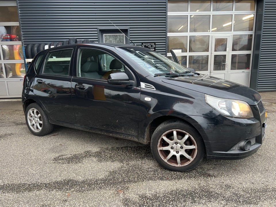 Chevrolet Aveo 1,2 LS 5d