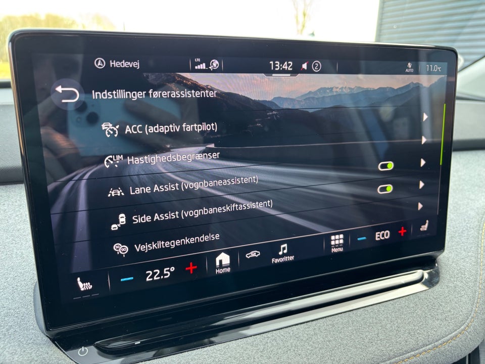 Skoda Enyaq 80 iV Suite 5d