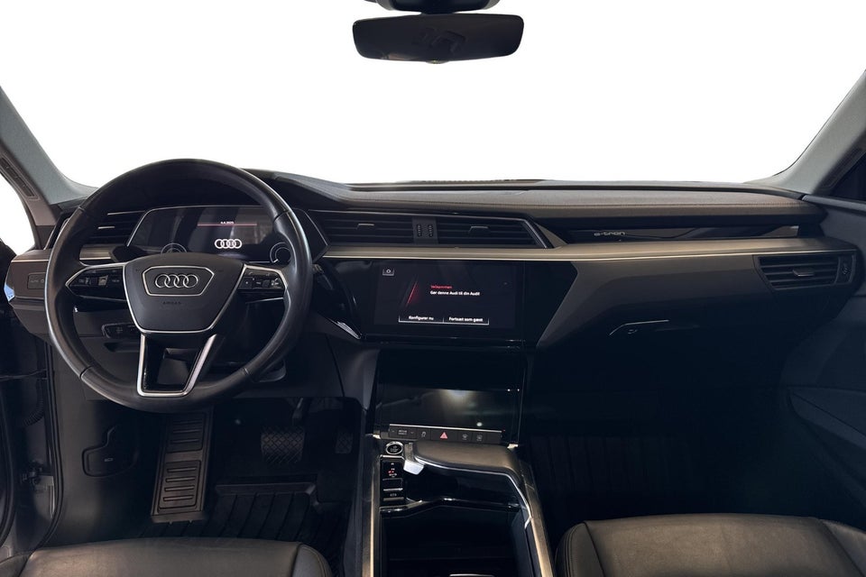 Audi e-tron 55 quattro 5d