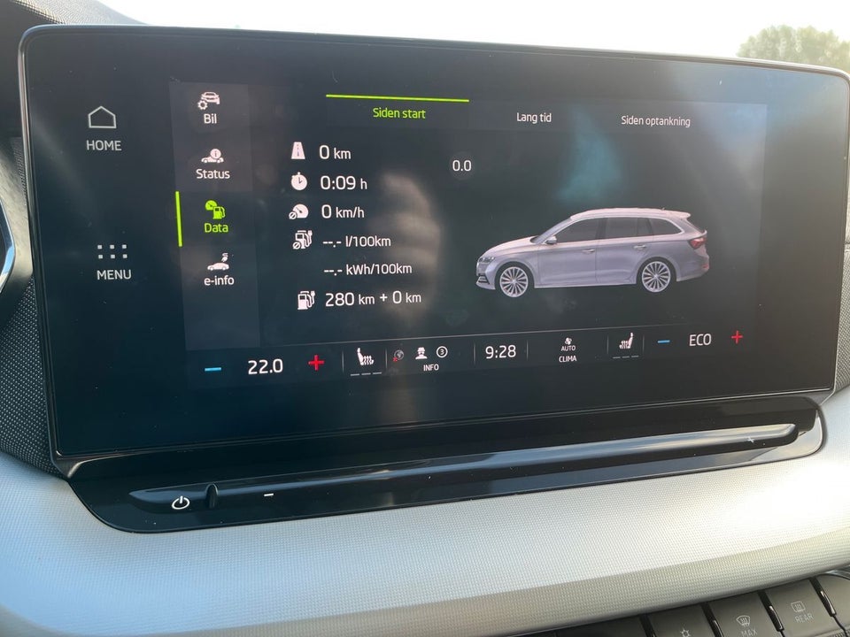 Skoda Octavia 1,4 TSi iV Plus Combi DSG 5d