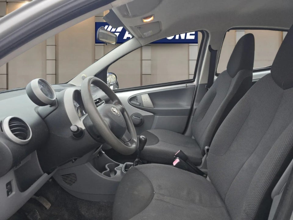 Toyota Aygo 1,0 Plus komfort 5d