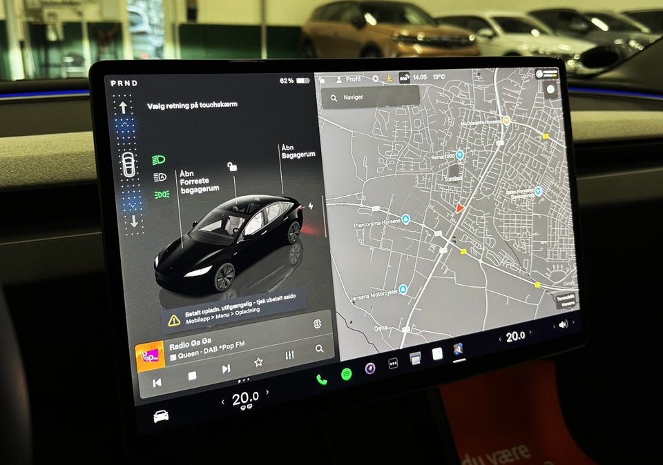 Tesla Model 3 Long Range AWD 4d