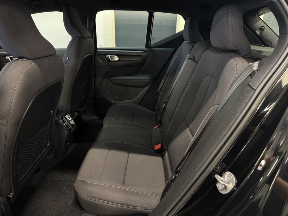 Volvo XC40 P6 ReCharge Core 5d