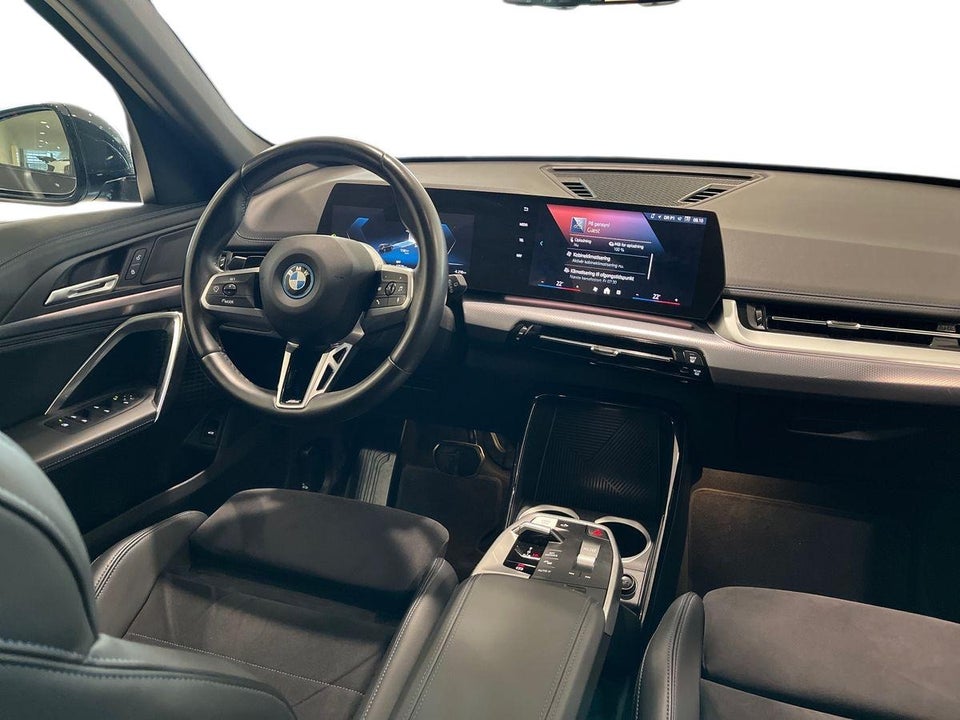 BMW iX1 eDrive20 M-Sport 5d