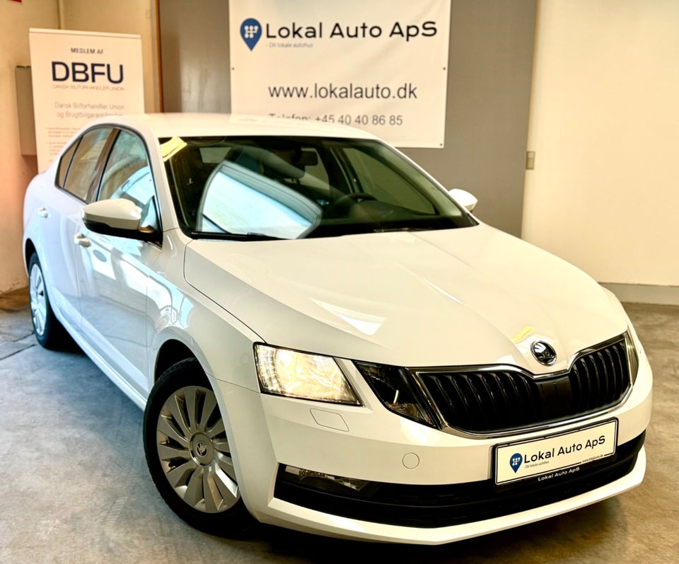 Skoda Octavia 1,6 TDi 115 Ambition DSG 5d