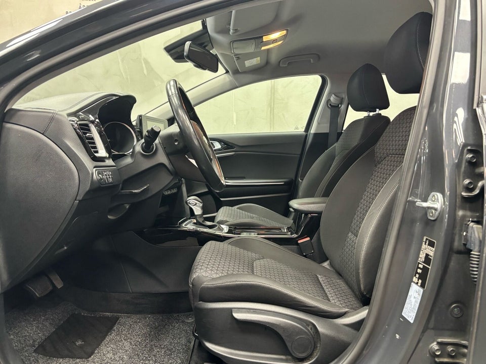 Kia Ceed 1,6 PHEV Prestige SW DCT 5d