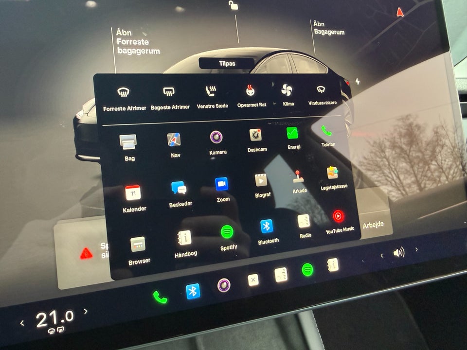 Tesla Model 3 Long Range AWD 4d