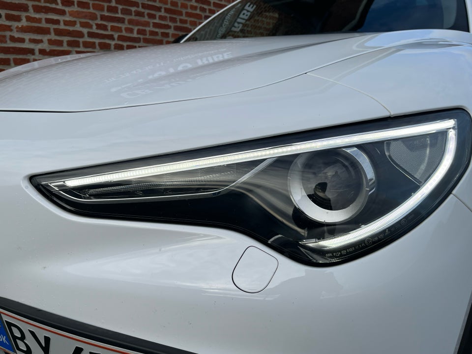 Alfa Romeo Stelvio 2,0 T 280 First Edition aut. Q4 5d