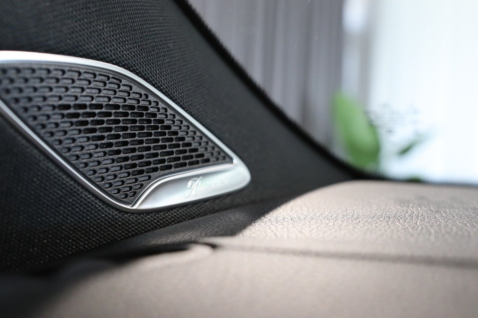 Mercedes EQA350 AMG Line Premium 4Matic 5d