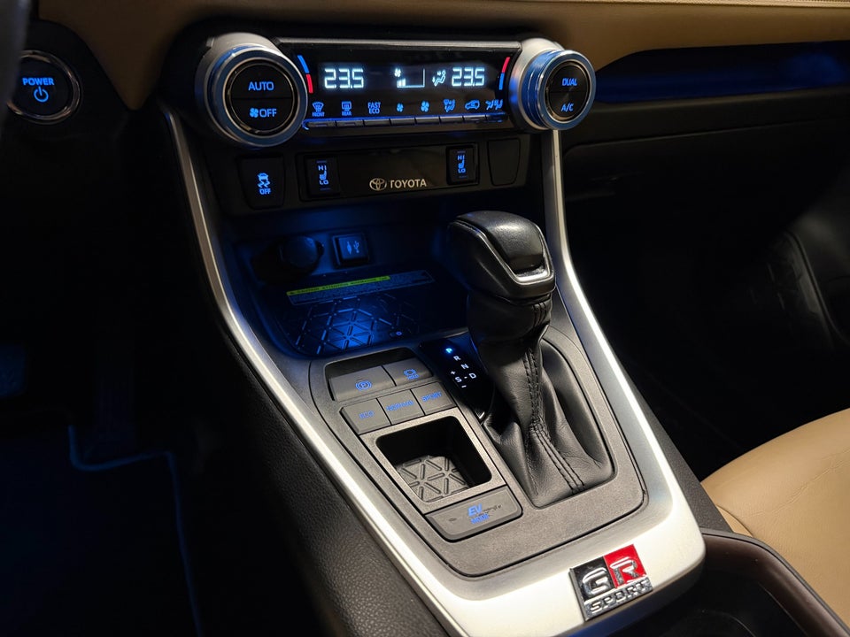 Toyota RAV4 2,5 Hybrid H4 MDS 5d