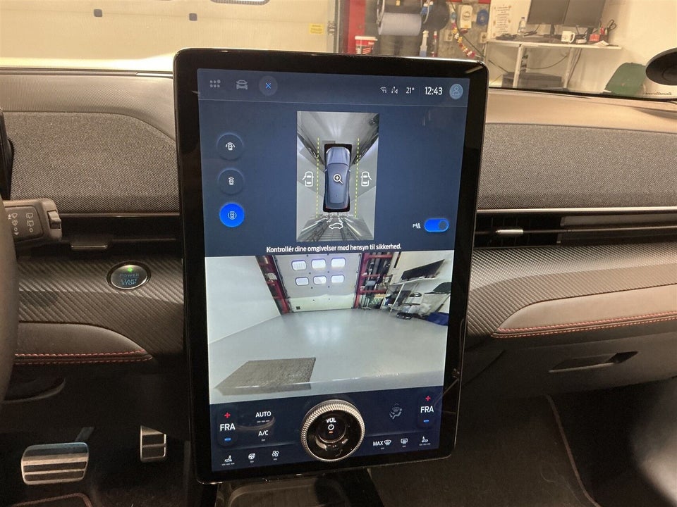 Ford Mustang Mach-E 98 Premium Extended Range 5d